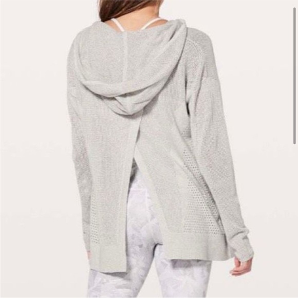 Lululemon Still Movements Open Back Hooded Knit Sweater Gray Size 2 - Picture 3 of 10